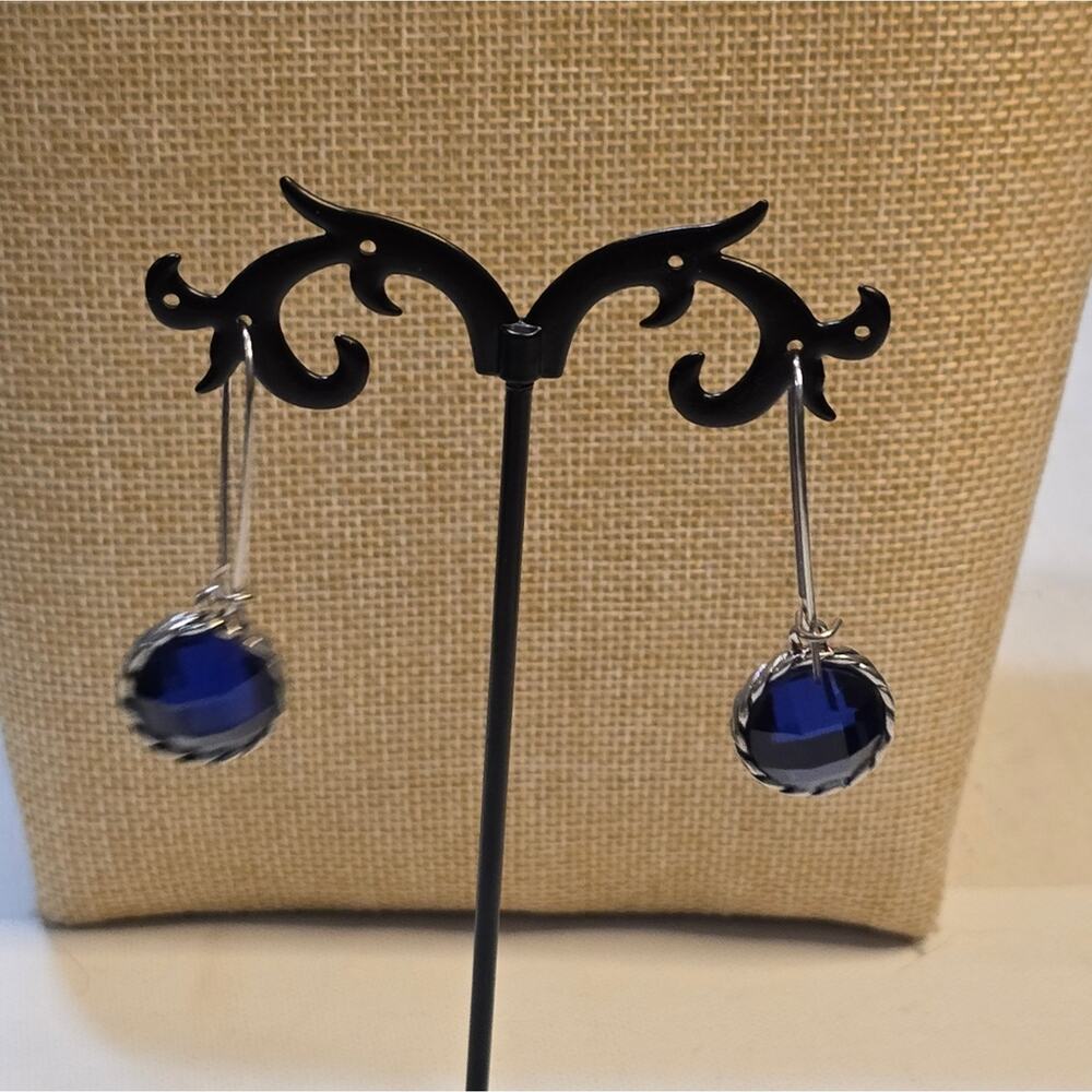House of Harlow‎ 1960 Silver and Blue Jeweled Earrings New